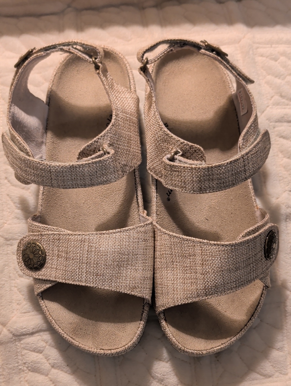 Wide Width Barefoot Freedom Sandals | Beige | 10WW